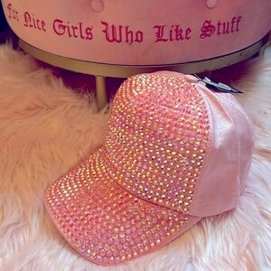 🩷🍒Illuma pink bling fashion hat